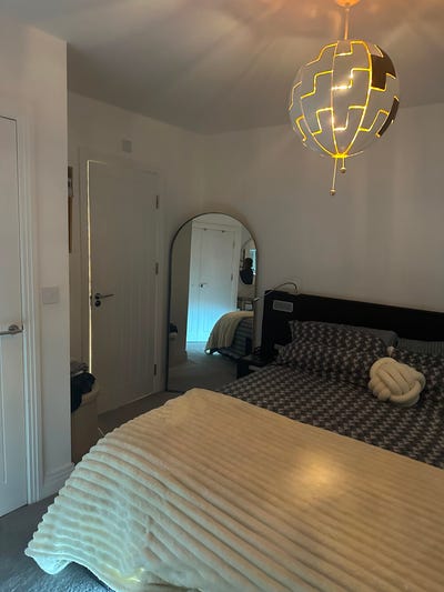 Double Room with Ensuite and a Studio Annex in MK8 Main Photo