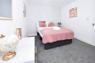🏠 Double Room in Friendly 4-Bed House Share - ST1 Main Photo