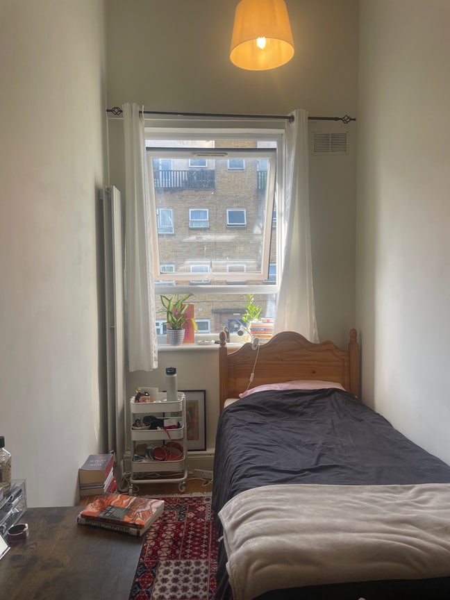 Cute room near Kings Cross, &pound;790 a month!! Main Photo