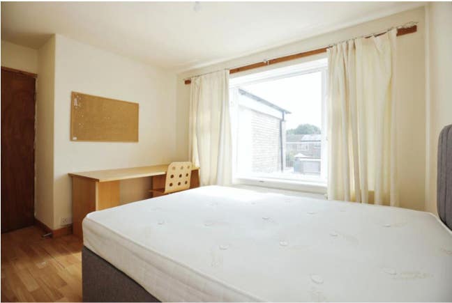 Double Bedroom Main Photo