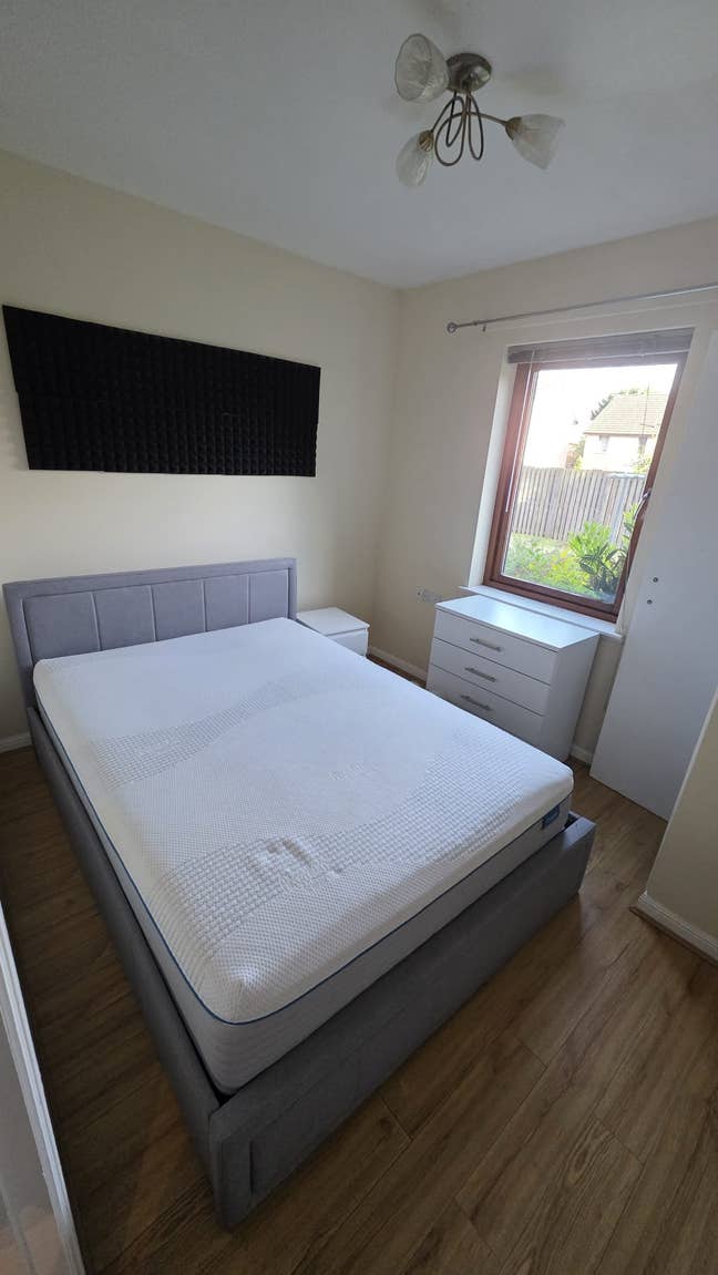 1 Bedroom Available  Main Photo