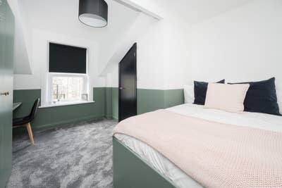 Modern Refurbished Hmo  Main Photo