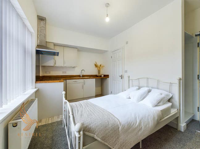 New ley Refurbished rooms, some with kitchens Main Photo