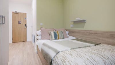 St. Gabriels Court - Classic Ensuite Main Photo