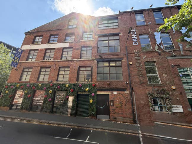  Spacious furnished rooms - Leeds city Centre Main Photo
