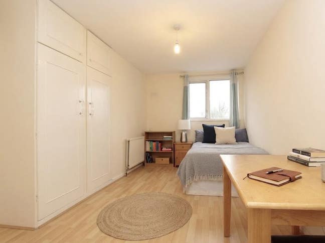 ⚡2 Rooms by Victoria Park!⚡ Main Photo