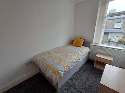 Single Room Available at  Albion, BB11 Main Photo