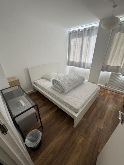 Bright Single Room in Central London | Zone 1 Main Photo