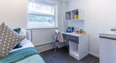 Silver Room in Green Wood Courts in Bassett Green. Main Photo