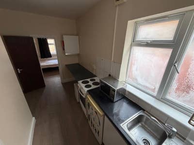 🏡Beautiful Studio Flat|Fully Furnished|&pound;1120(IG1) Main Photo
