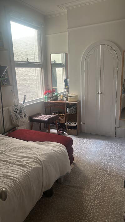 Room Available in Fulham  Main Photo