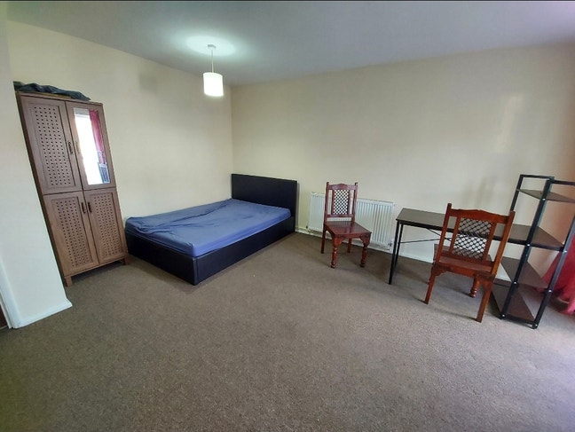 Huge Master Room in Tilbury &pound;790 Pm inc Bills Main Photo