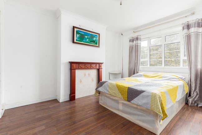 3 Double Rooms in Edgware Road! Call Now! Main Photo