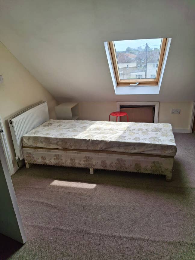 Bedroom to Rent - 2-3 people - &pound;900 - &pound;1,000 Main Photo
