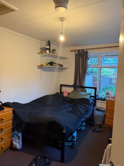 Double Bedroom with Private toilet  Main Photo