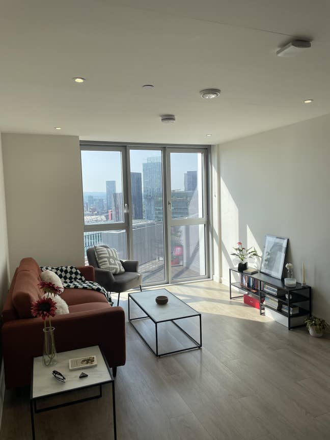 En-suite Double Room Available in Manchester City  Main Photo