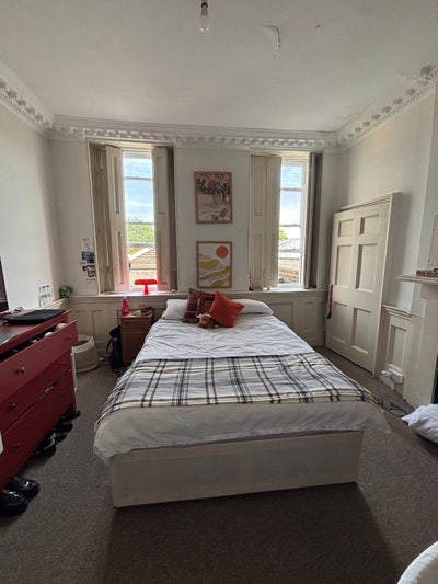 Double room in the heart of angel Main Photo