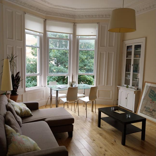 Room in West End Tenement on Woodlands Road Main Photo