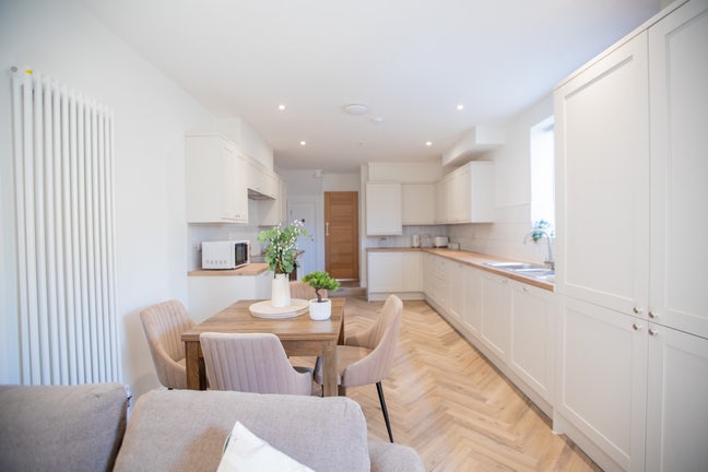 🌿Stunning En-Suite + Kitchenette Rooms Available 🌿 Main Photo