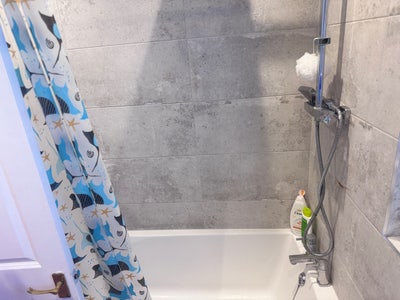 Single room available in bromley Main Photo