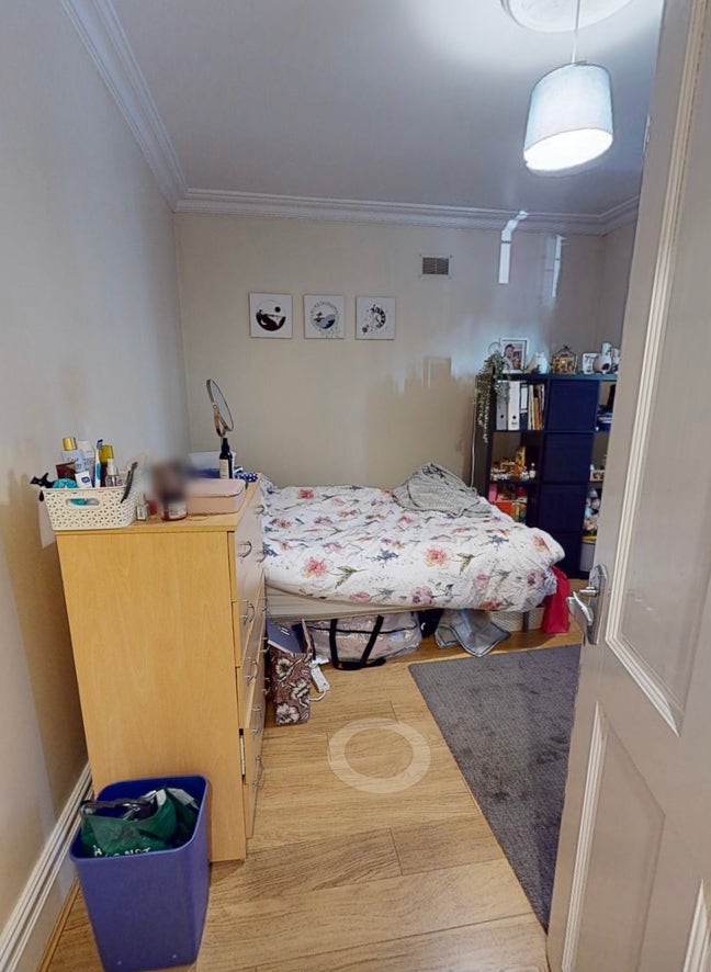 Housemate Wanted- &pound;105ppw Main Photo