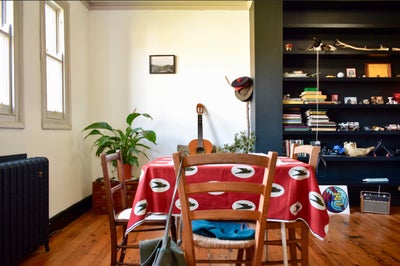 Bright Victorian 1-Bed Flat with Garden & Parking  Main Photo