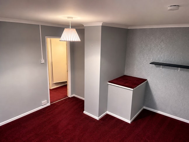 Double Bedroom for female Barking (IG11 0QX) Main Photo