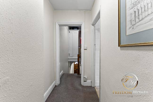 &pound;450 Furnished Room | Bills Included Main Photo