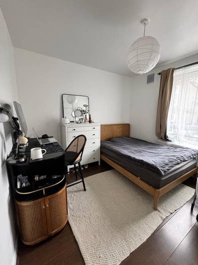 Renovated Double bedroom in Bromley By Bow Main Photo