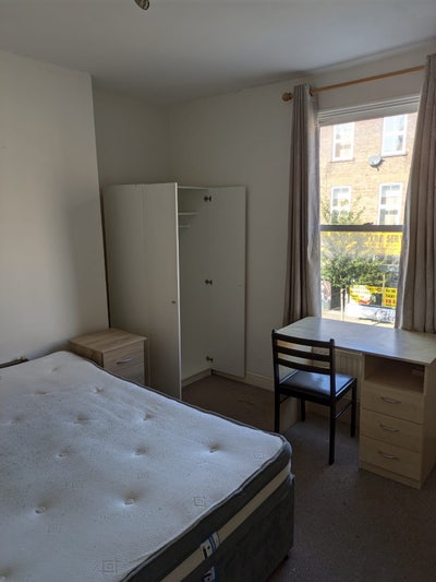 Double Room in Camden | 1 Min from Camden Road Main Photo