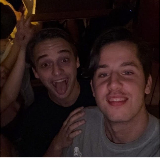 Looking for others to find a flat together Main Photo