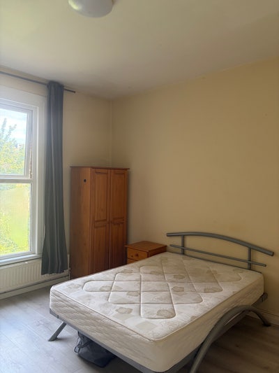 Double room with en-suite - Finsbury Park ⭐️ Main Photo