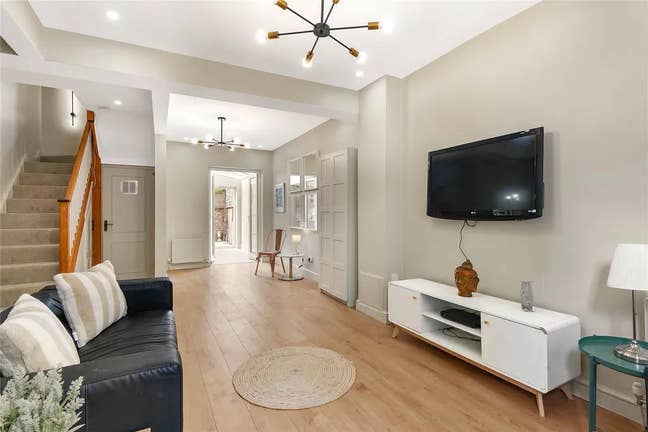 •• Luxury Ensuite + Double Victorian House SW11 •• Main Photo