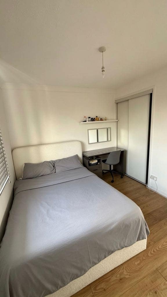 🌸 Double Room Available | Female Preferred| SL1🌸 Main Photo