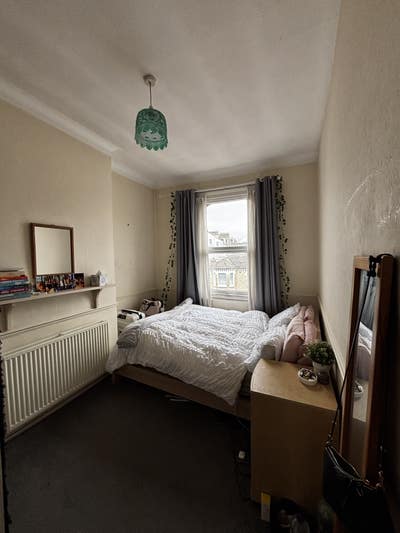 Clapham Junction - Double Room  Main Photo