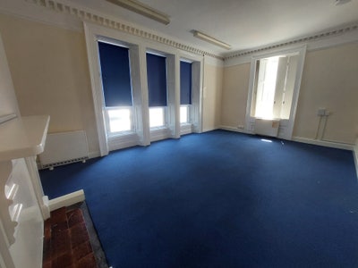Central Plymouth , Spacious living from &pound;550pcm Main Photo