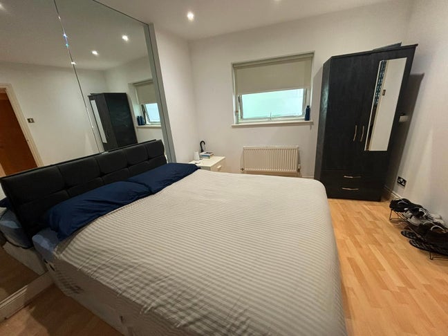 Double Bedroom near Regent's Park and LBS Main Photo