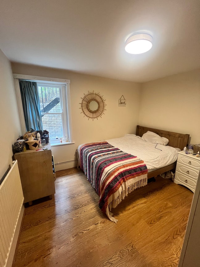 1 bedroom available - West Kensington Main Photo
