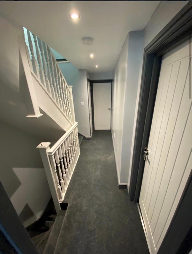 2 bedroom flat Main Photo