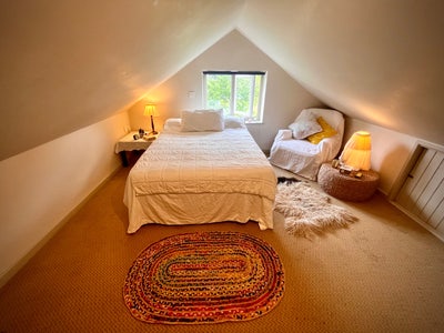 Beautiful self contained space overlooking orchard Main Photo