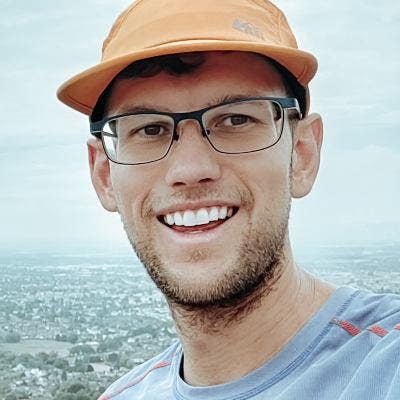 Outdoorsy professional looking for room to rent  Main Photo