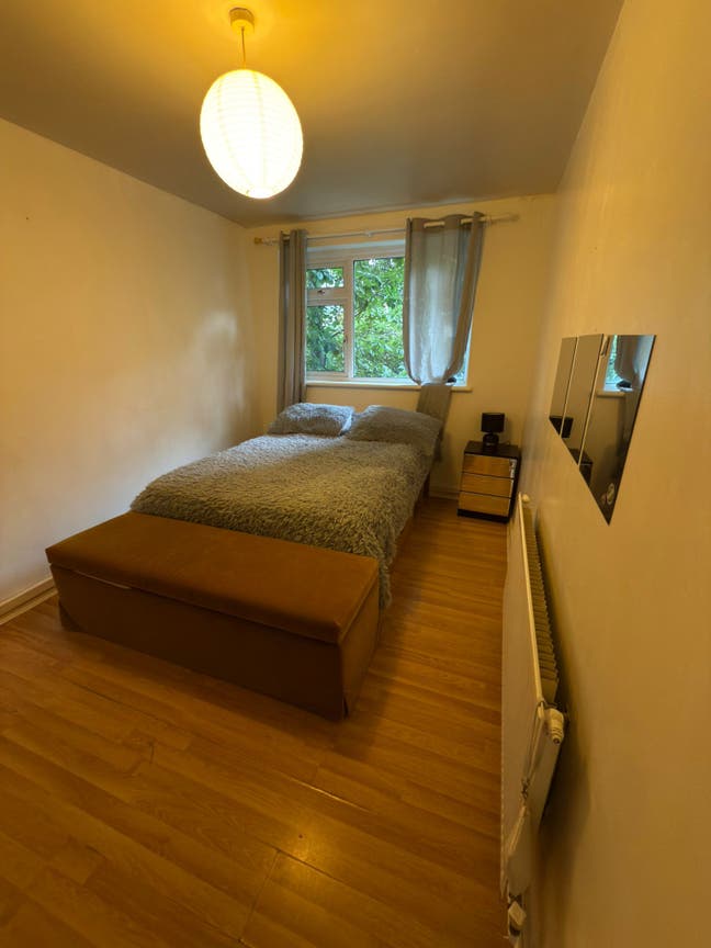 Beautiful Fully Furnished Double Room Main Photo