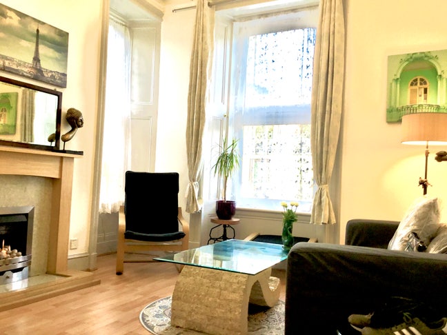 1st floor apartment , very light and airy. Main Photo