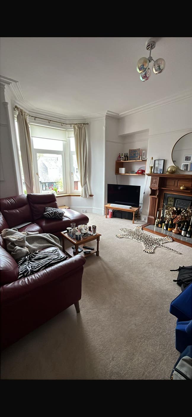 **RGU/ AU students** room available near ARI Main Photo