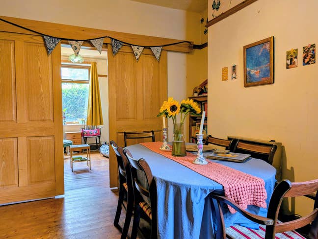 Double Room in 2-bed Terraced House in Withington Main Photo