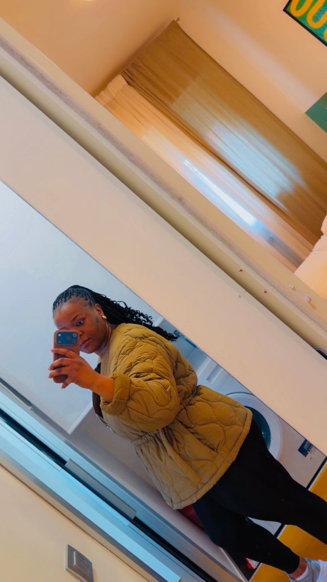 I am a female aged 33. I am looking for a dou... Main Photo