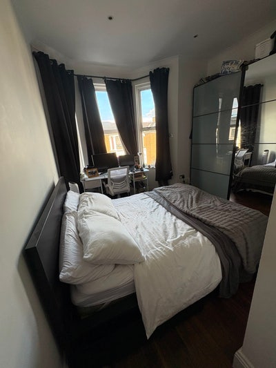 Spacious En-suite room in friendly W12 Flat Main Photo