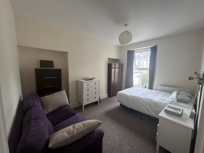 Lovely Double Rooms Mutley Plymouth PL4  Bills inc Main Photo