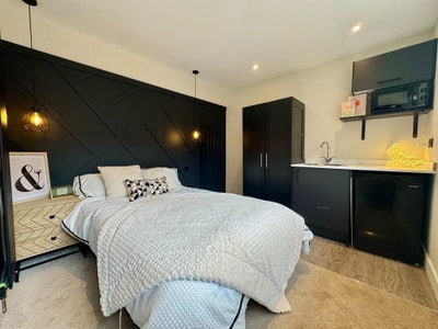 🔥🔥 Stunning En Suite Rooms in NG5 🔥🔥 Main Photo