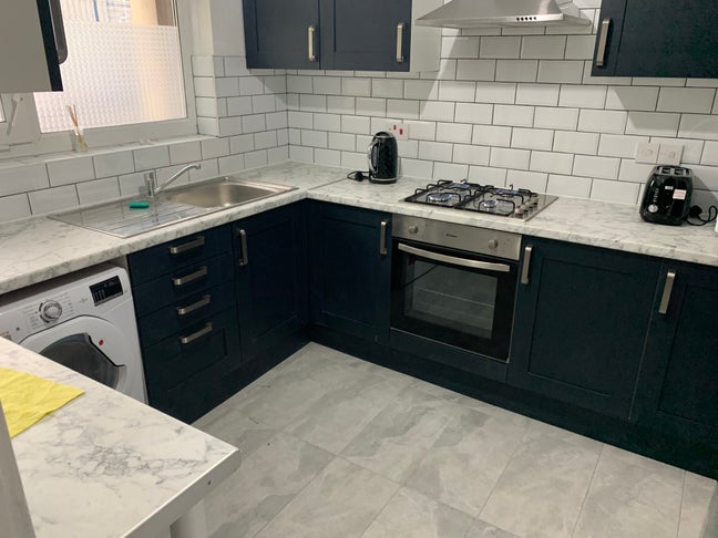 Lovely Double Room available near Bethnal Green  Main Photo